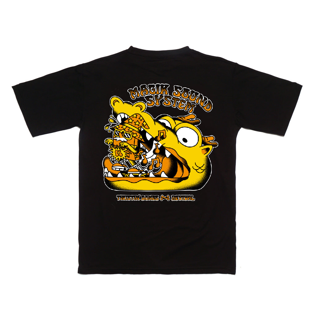 TWB X REVIVAL - MAGIK SOUND SYSTEM TEE (NEGRA)