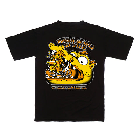 TWB X REVIVAL - MAGIK SOUND SYSTEM TEE (NEGRA)